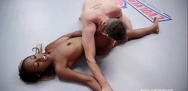  Mocha Menage naked wrestling against Chad Diamond losing and being fucked roughly - Evolved Fights